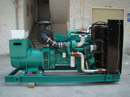 阳城1100kw康明斯柴油发电机组图片 阳城1100kw康明斯柴油发电机组图片
